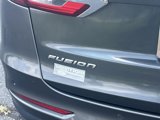Used 2020 Ford Fusion SE image 5