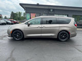 Used 2017 Chrysler Pacifica Touring-L Plus w/ Tire & Wheel Group image 2
