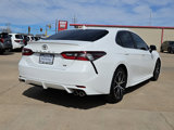 Used 2023 Toyota Camry SE image 3