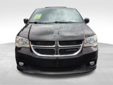 Used 2019 Dodge Grand Caravan SXT image 2