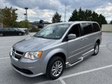 Used 2016 Dodge Grand Caravan SE image 4