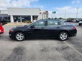 Used 2023 Chevrolet Malibu LT image 2
