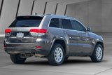 Used 2021 Jeep Grand Cherokee Laredo image 4