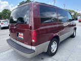 Used 2002 GMC Safari SLT w/ SLT Marketing Option Pkg 3 image 5