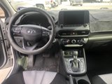 Used 2022 Hyundai Kona SEL image 4