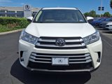 Used 2019 Toyota Highlander XLE image 2