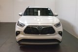 Used 2021 Toyota Highlander Platinum image 2