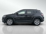 New 2025 Jeep Compass Latitude image 4