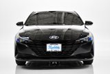 Used 2023 Hyundai Elantra SE image 4