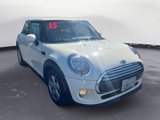 Used 2015 MINI Cooper 2-Door Hardtop image 3