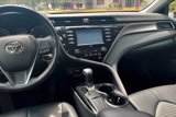 Used 2020 Toyota Camry SE image 6