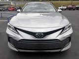 Used 2021 Toyota Camry LE image 2
