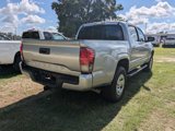 Used 2020 Toyota Tacoma SR w/ SR Convenience Package image 3