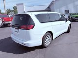 Used 2023 Chrysler Voyager LX image 5