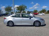 Used 2022 Toyota Corolla LE image 3