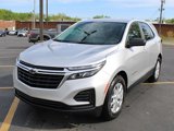 Used 2022 Chevrolet Equinox LS w/ LS Convenience Package image 2