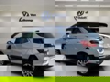 Used 2019 Chevrolet Equinox LT image 2