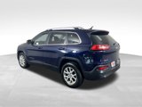 Used 2015 Jeep Cherokee Latitude image 3