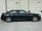 Used 2016 Chrysler 300 C image 6