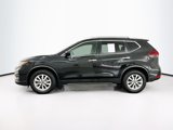 Used 2018 Nissan Rogue SV image 4