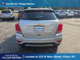 Used 2022 Chevrolet Trax LT w/ LT Convenience Package image 6