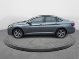 Used 2024 Volkswagen Jetta SE image 5