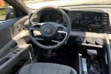 Used 2021 Hyundai Elantra SE image 5