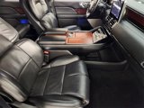 Used 2021 Lincoln Navigator Reserve w/ Luxury Package image 3