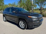 Used 2017 Jeep Cherokee Latitude w/ Comfort & Sound Group image 2