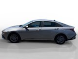 Used 2024 Hyundai Elantra SEL image 2
