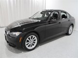 Used 2017 BMW 320i xDrive Sedan image 3