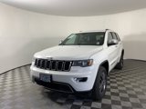 Used 2017 Jeep Grand Cherokee Limited image 5