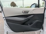 Used 2022 Toyota Corolla LE image 6