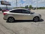 Used 2018 Ford Focus SE w/ SE Appearance Package image 4
