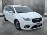 Used 2021 Chrysler Pacifica Touring-L w/ Uconnect Theater Family Group image 3