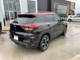 Used 2021 Chevrolet TrailBlazer RS w/ Technology Package image 3