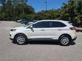 Used 2022 Ford Edge SEL w/ Convenience Package image 3