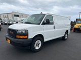 Used 2018 GMC Savana 3500 image 3