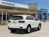 Used 2020 Kia Sorento AWD V6 image 5