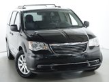 Used 2016 Chrysler Town & Country Touring image 2