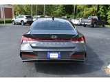 New 2025 Hyundai Elantra SE image 4