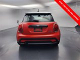 Used 2023 MINI Cooper 2-Door Hardtop image 4
