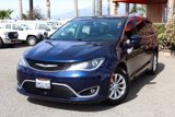 Used 2020 Chrysler Pacifica Touring w/ Advanced Safetytec Group image 4