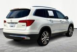 Used 2017 Honda Pilot Touring image 2