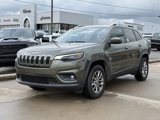 Used 2019 Jeep Cherokee Latitude Plus w/ Cold Weather Group image 2