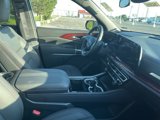 Used 2024 Chevrolet Traverse Z71 image 4
