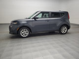 Used 2022 Kia Soul LX w/ Technology Package image 2