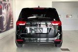 Used 2017 Kia Sedona L image 5
