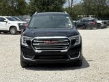 Used 2023 GMC Terrain SLT image 2