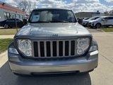 Used 2012 Jeep Liberty Sport image 2